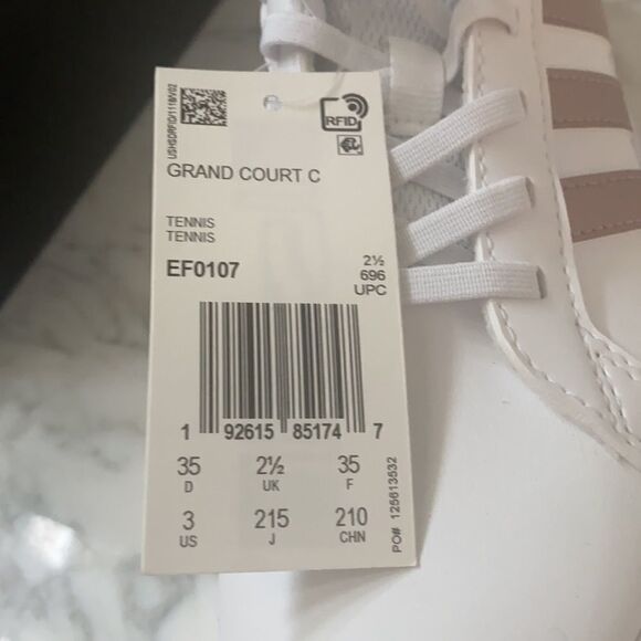 Adidas Girls Tennis Shoes - Picture 3 of 7